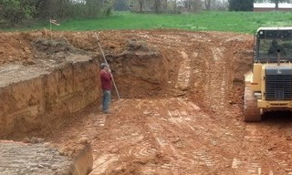 Выкопать котлован под фундамент в Гуково - от 2593 руб. | 2Землекопа-Гкв